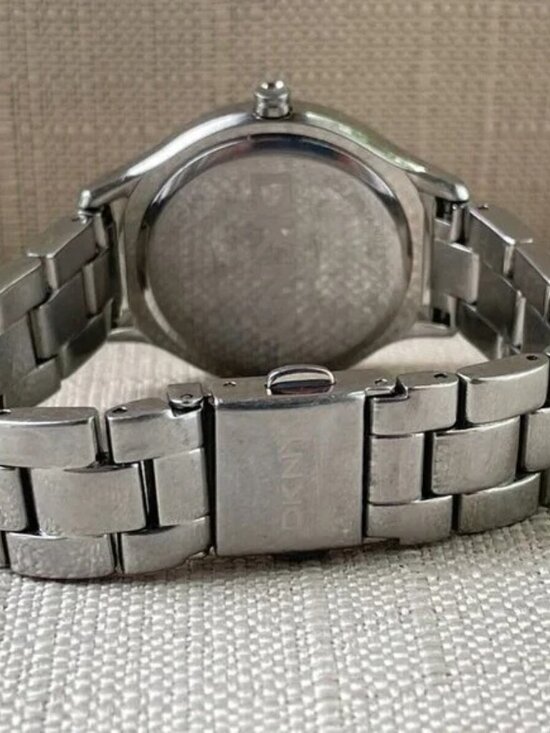 DKNY Women Watch Silver Tone Mother of Pearl Face Quartz Analog Wristwatch main image 10